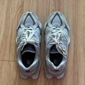 New balance 9060 running shoes